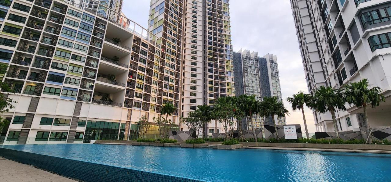Anggun I Soho I City Homestay Shah Alam Zewnętrze zdjęcie