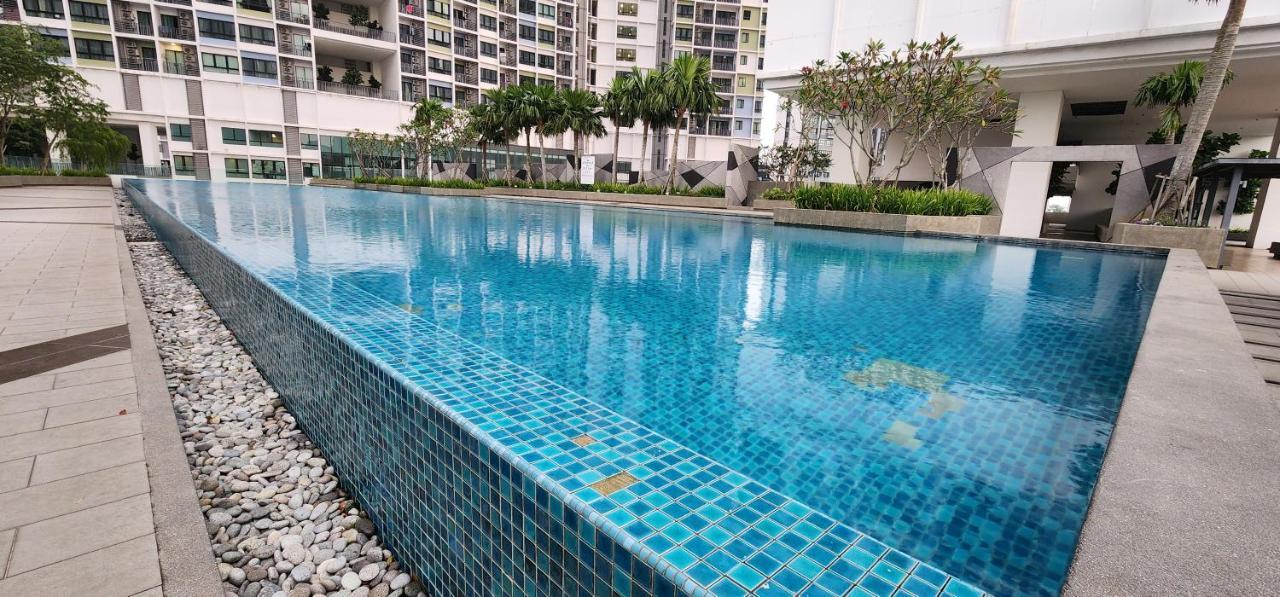 Anggun I Soho I City Homestay Shah Alam Zewnętrze zdjęcie